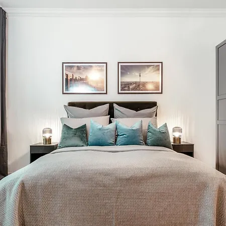 The Malmoeer, Modern 1 Bedroom On 40m2, Own Backyard Garden-terrace, Quite & Relaxed, However In Prenzlauer Berg Berlin