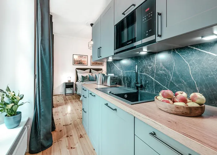 The Malmoeer, Modern 1 Bedroom On 40m2, Own Backyard Garden-terrace, Quite & Relaxed, However In Prenzlauer Berg *