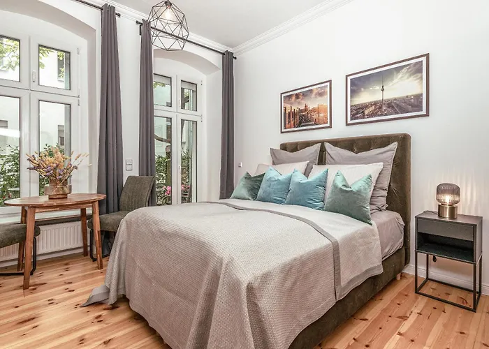 The Malmoeer, Modern 1 Bedroom On 40m2, Own Backyard Garden-terrace, Quite & Relaxed, However In Prenzlauer Berg * 베를린