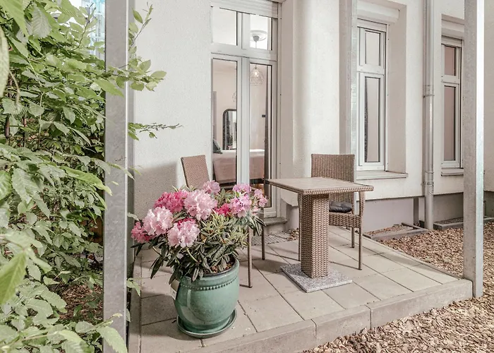 The Malmoeer, Modern 1 Bedroom On 40m2, Own Backyard Garden-terrace, Quite & Relaxed, However In Prenzlauer Berg * Berlin